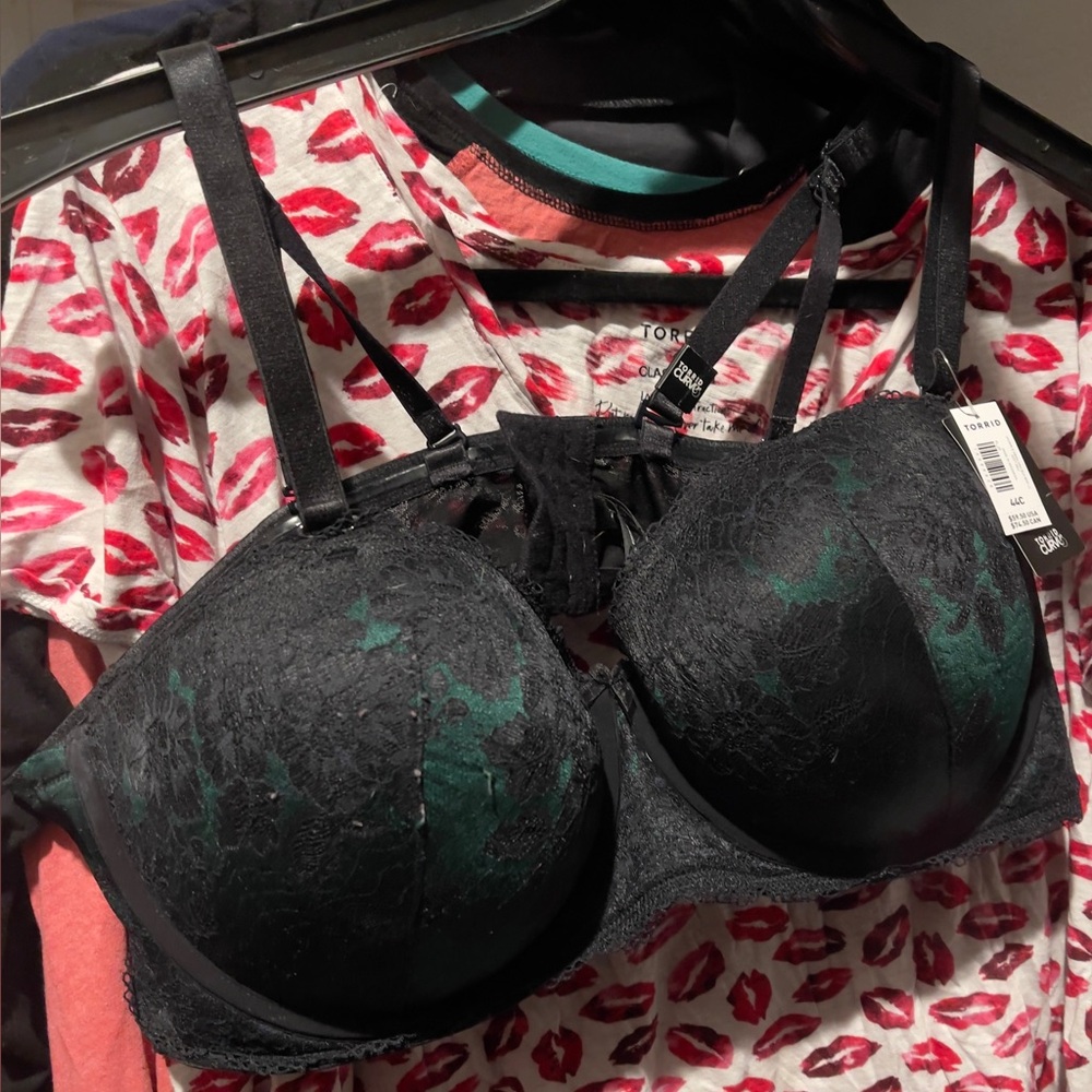 Torrid Curve Bombshell Strapless Padded Push-Up Bra 44C NWT Black Lace and Green - Picture 4 of 5